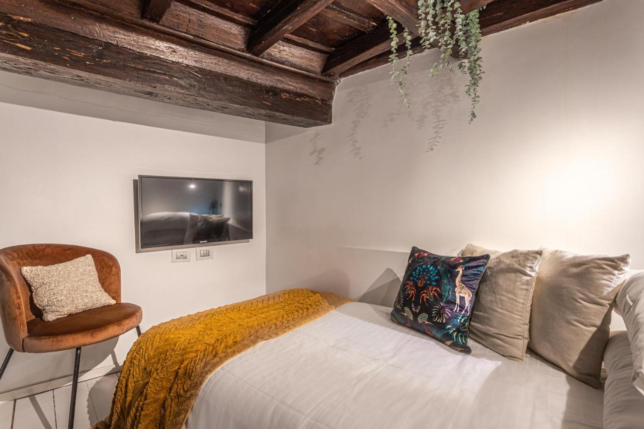 Lucrezia Apartment - Close To Piazza Navona 로마 외부 사진